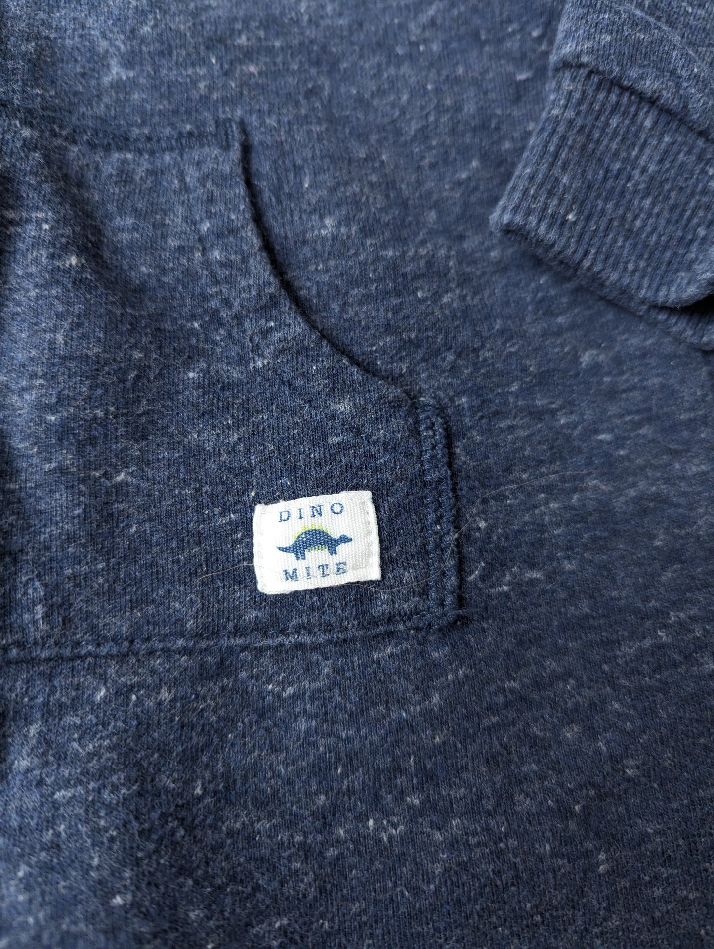 #164 - Carter's - Boy's 18 Month Zip Up Sweatsuit (VGUC)
