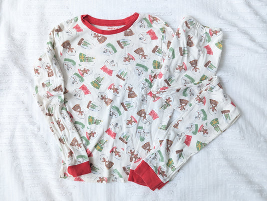 #164 - Burt's Bees - Size 8, Holiday PJs (VGUC)