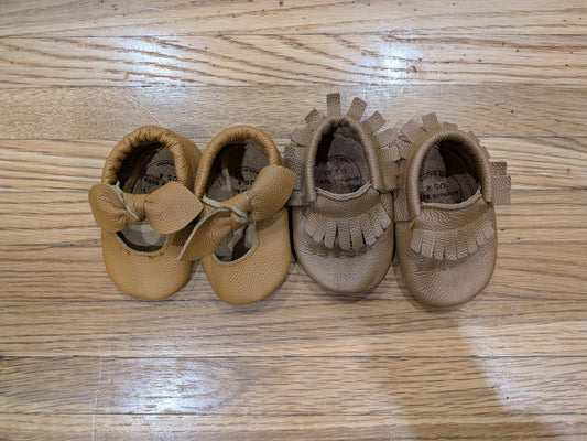 206 BirdRock leather shoes size 4 bundle