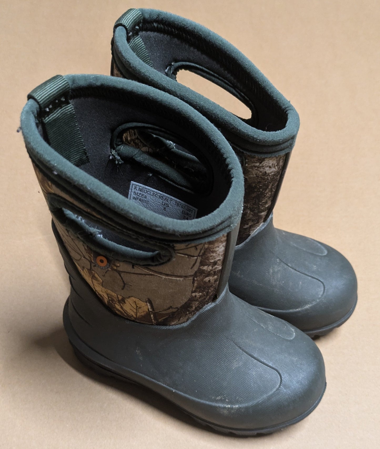 #219 Insulated Camo Boots, BOGS Brand, Kids (Gender Neutral), Little Kids Size 8
