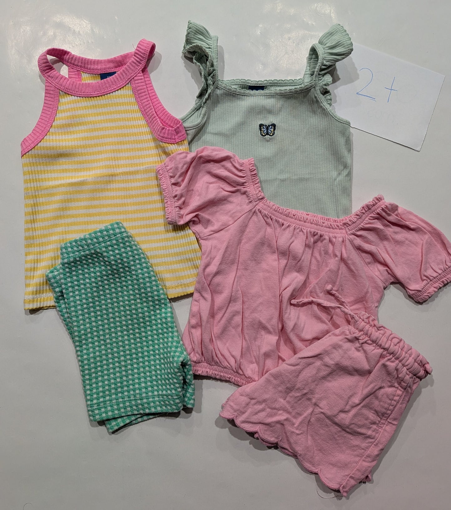 109 Old Navy 2t girls bundle