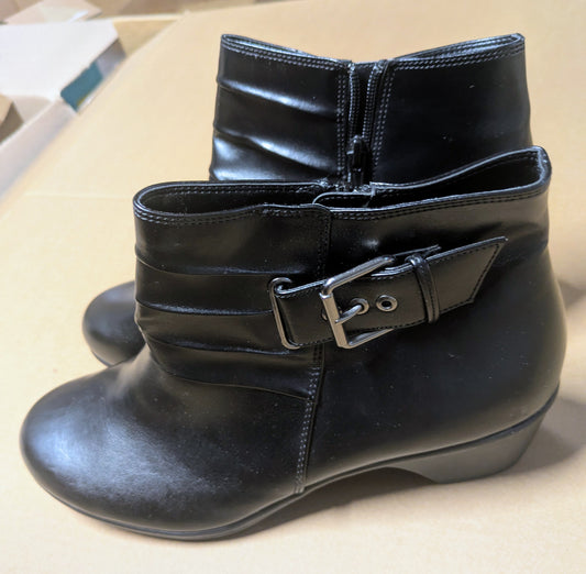 Seller #111, Comfort Plus Black Boots, Women's, Size 11