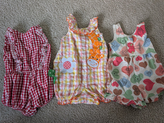 Seller 123 - Girls 24mo Buble Rompers Bundle