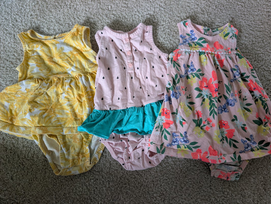 Seller 123 - Girl 18mo Ruffle Onesie Bundle