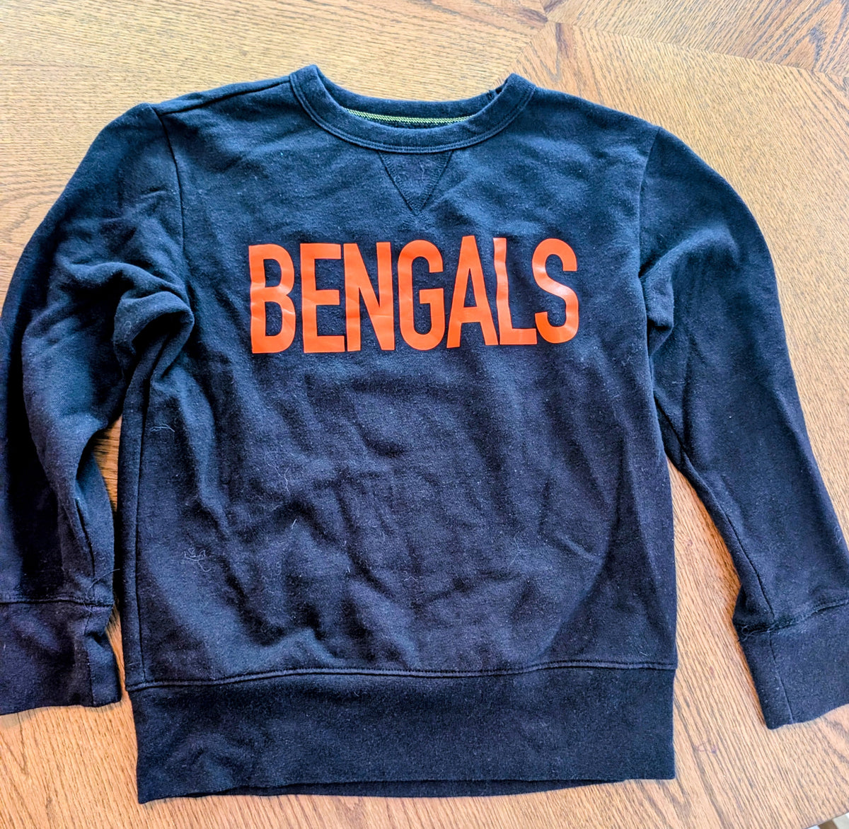 #67 Bengals Size Youth Medium (8) Cotton Sweatshirt