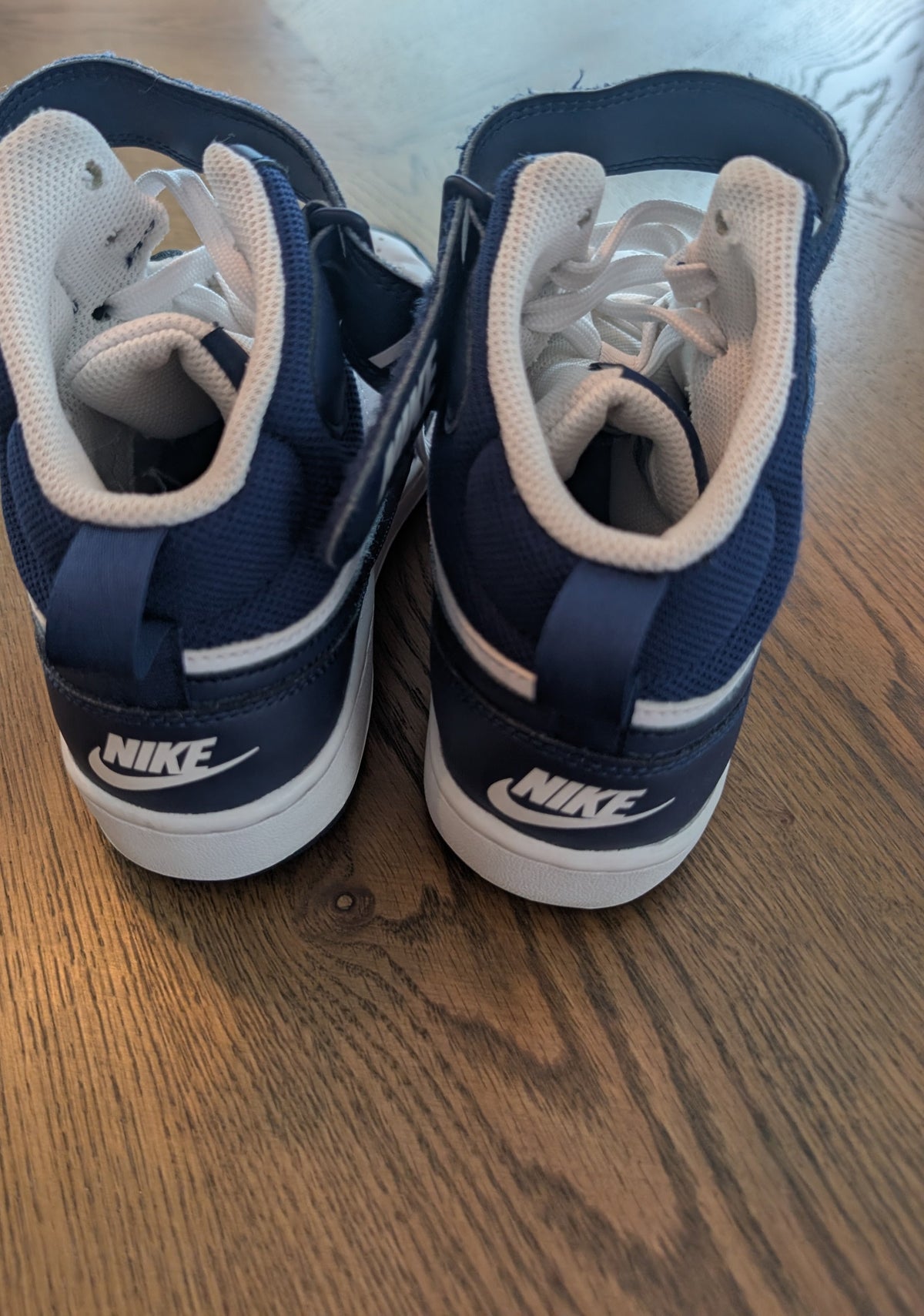 #67 Nike Mid-Top Gym Shoes Size 5