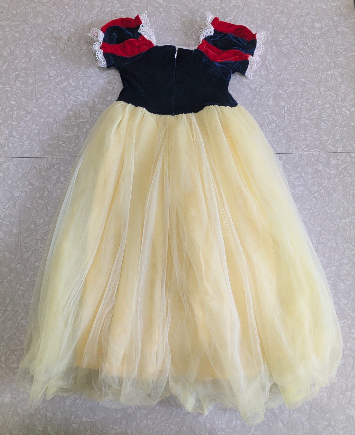 #61 Trish Scully Girls 4T Snow White Princess Dress Blue Velvet Yellow Tulle Lace