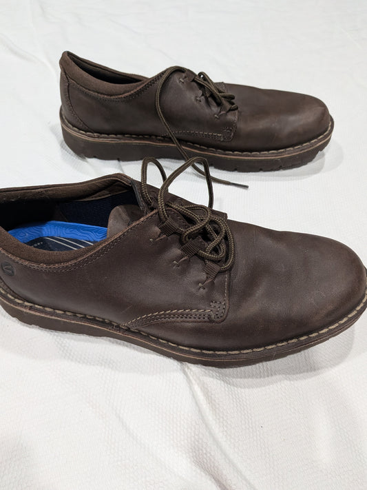 Seller 2. Clarks, mens size 10 shoes