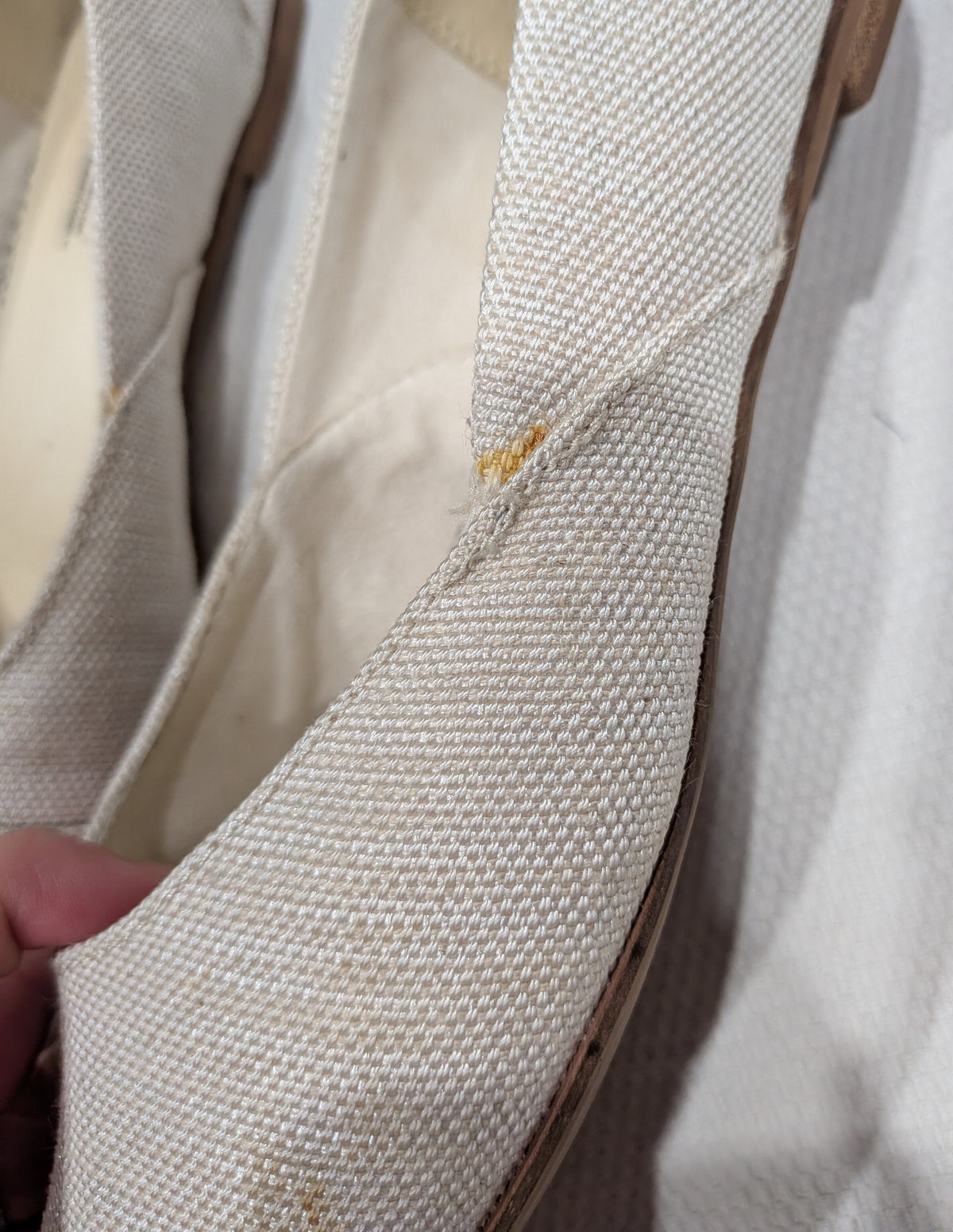Seller 2. Toms, Womens flats size 9.5