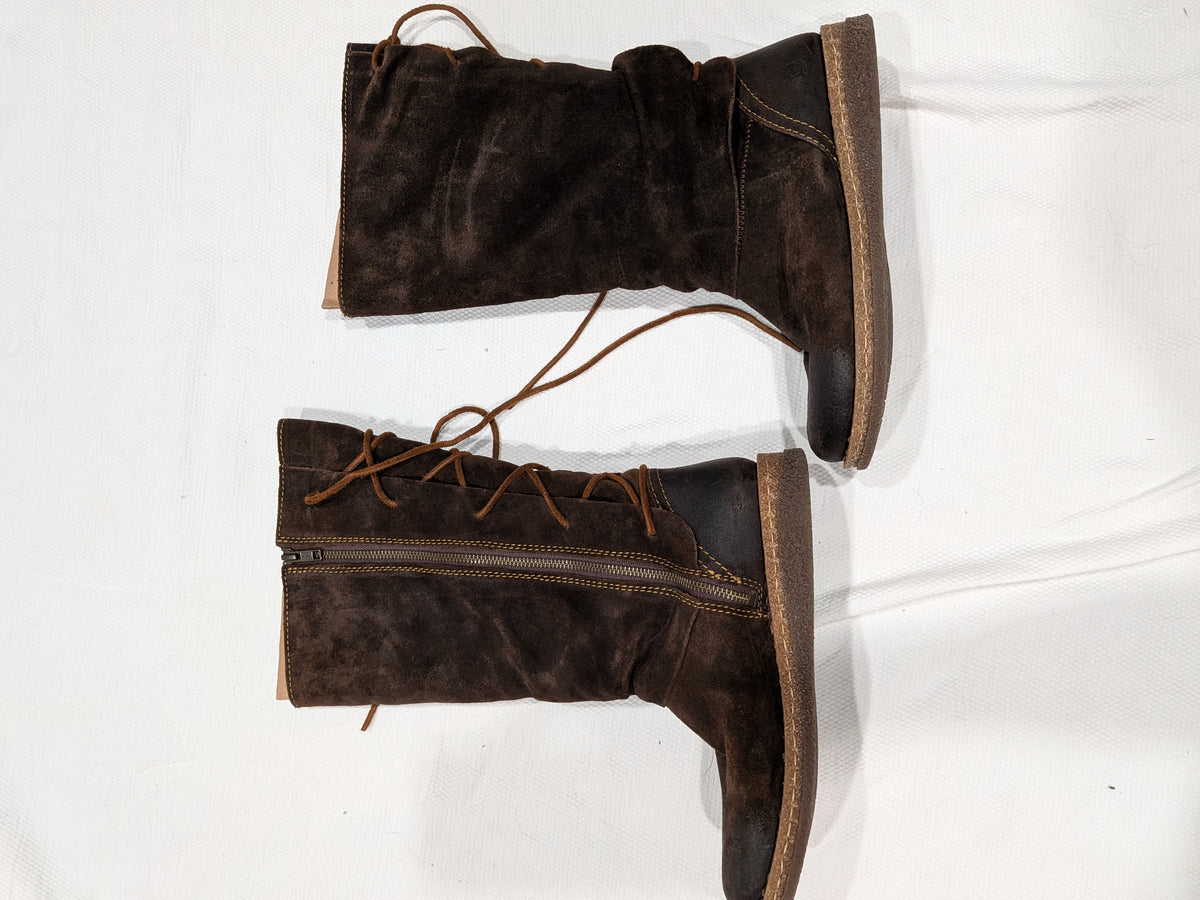 Seller 2. Born brown boots. Womens size 10.