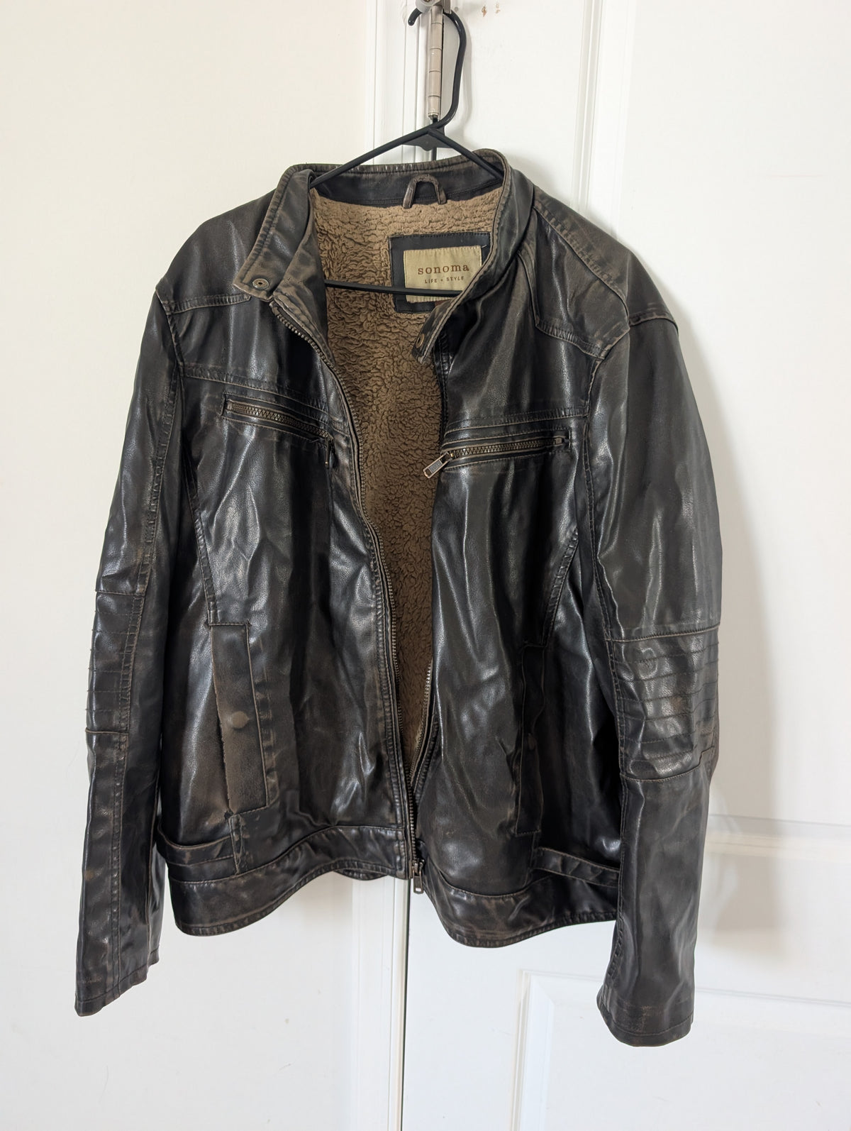 Seller 123 - Mens Leather Jacket Size XL