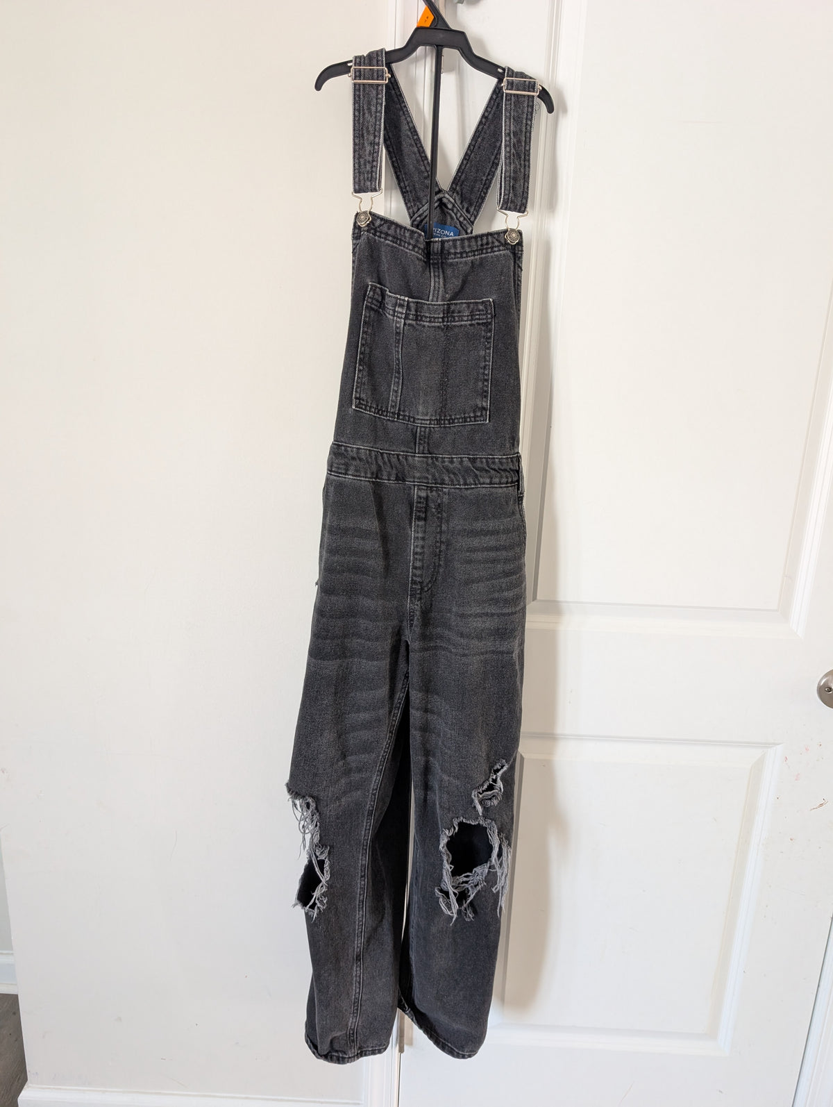 Seller 123 - Black Denim Overalls Jr's Large