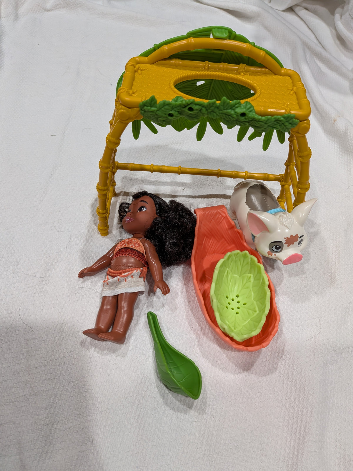 Seller 2. Moana 2 bathtime fun playset.