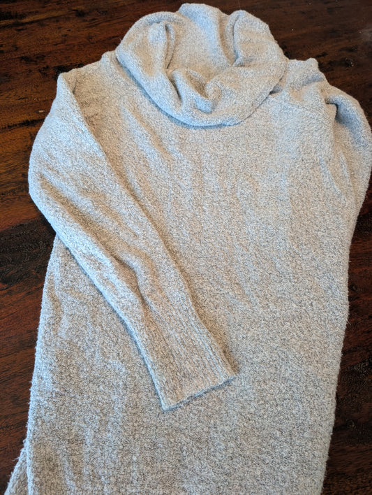 Seller 123 - Motherhood Maternity Sweater Size Medium