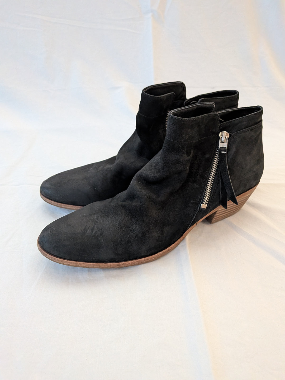 199 Womans Sam Edleman black booties sz 12