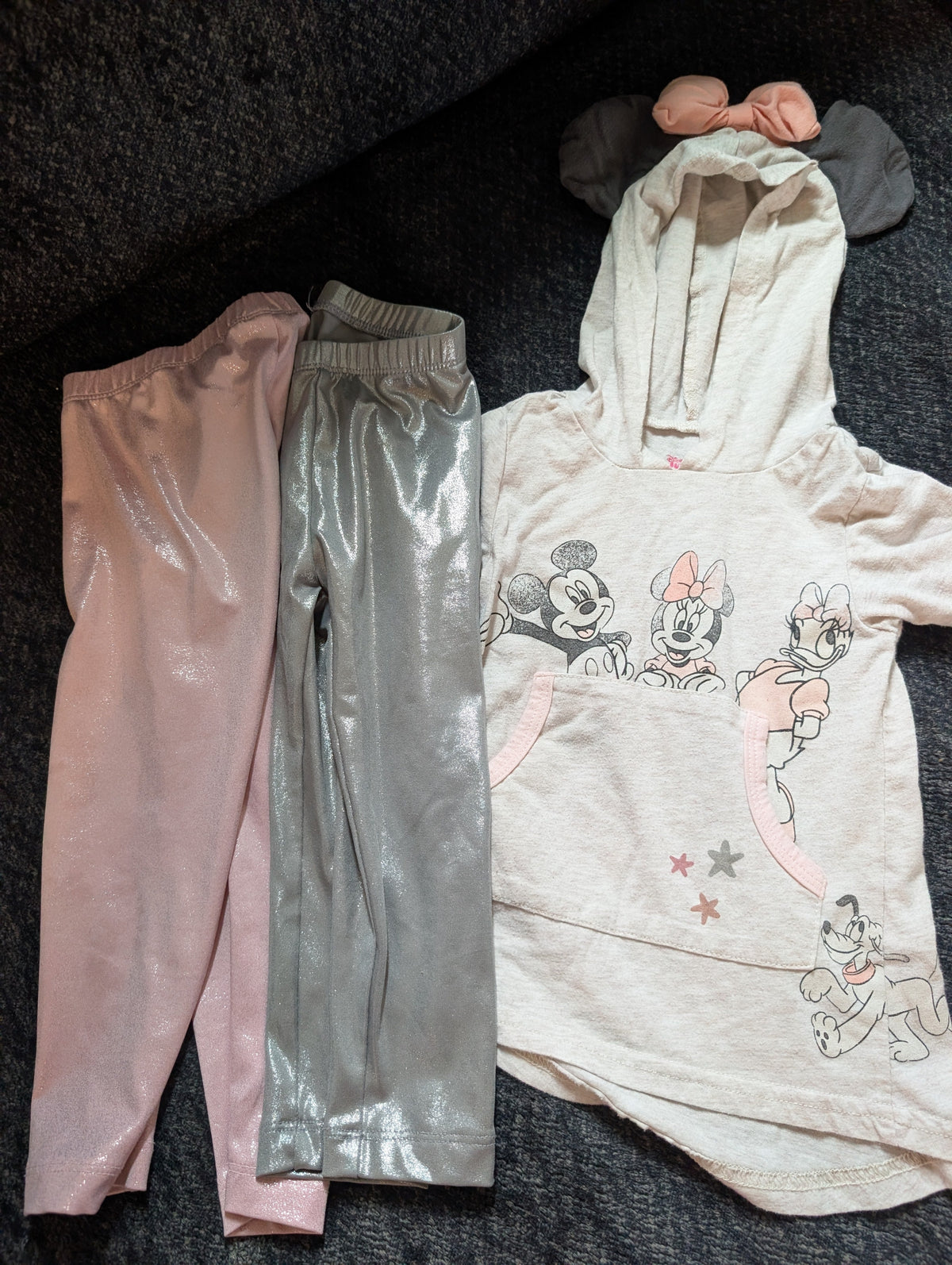 Seller 123 - Girls 2T Minnie Mouse Outfit with Sparkle Leggings