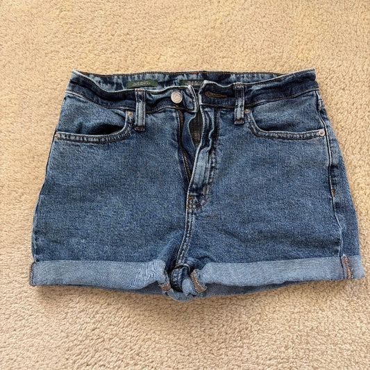 Juniors size 4 (27R) jean shorts