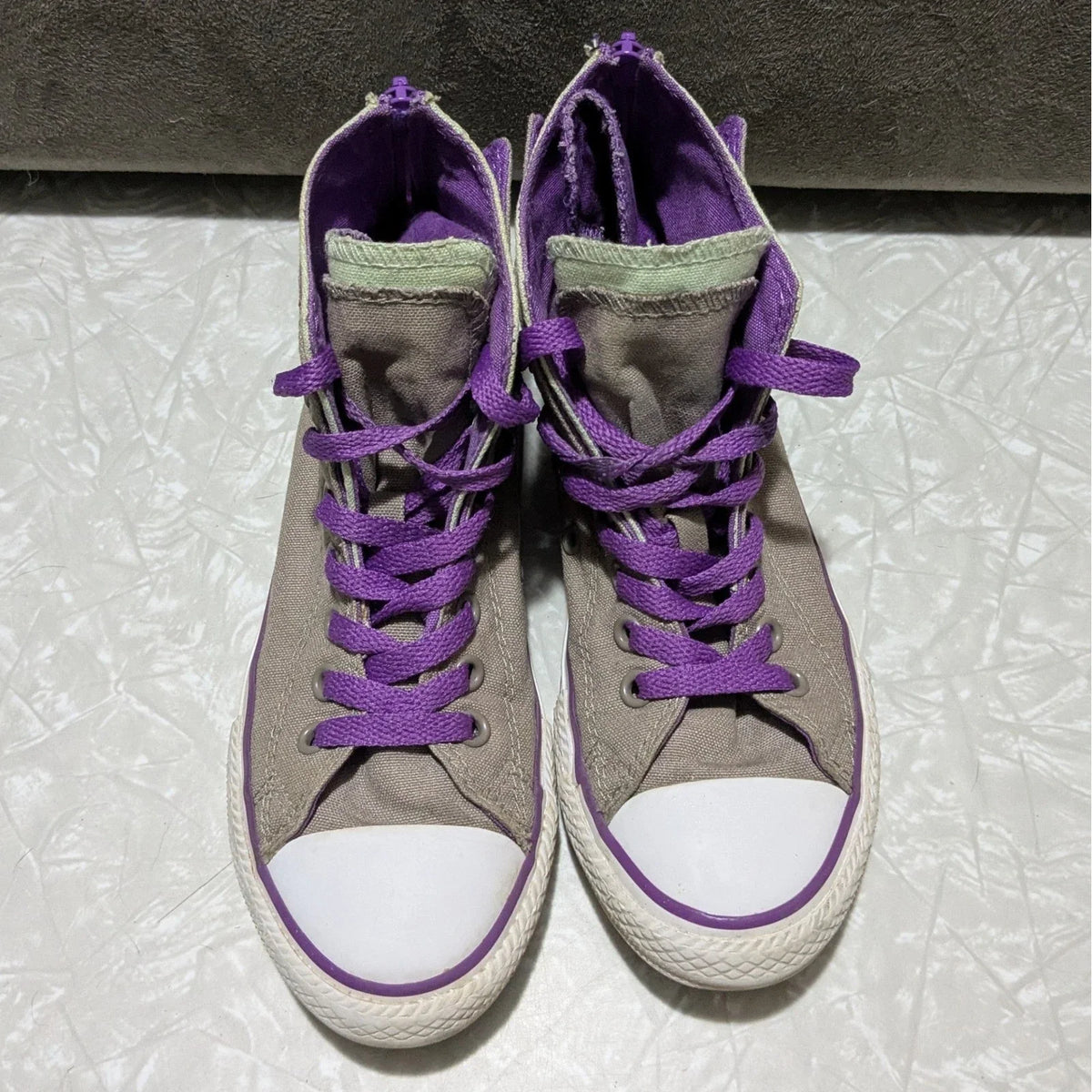 #61 Converse Chuck Taylor All Star High Top Youth 2 Gray Purple Mint Back Zip Skater