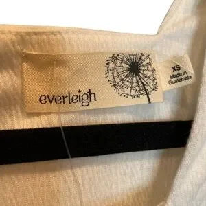 Seller 67 - Everleigh Square Neck Lace Knit Top in White XS New