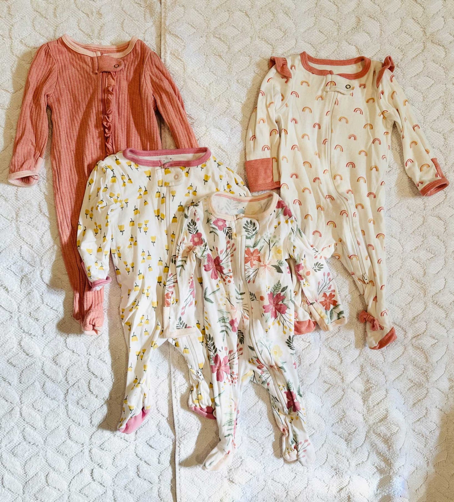 Seller #51: Cloud Island Baby Girls Onesie Bundle 0-3m