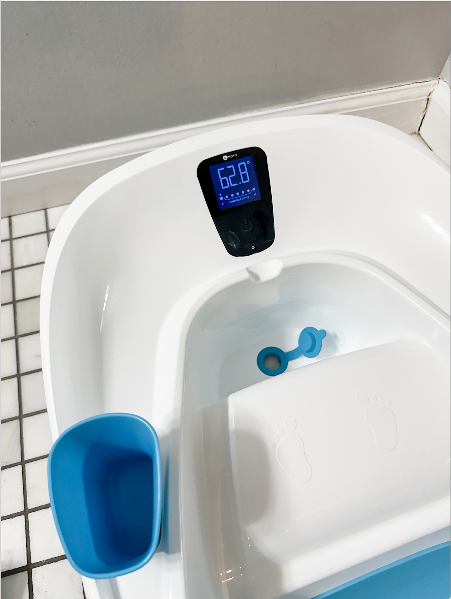 Seller #51: 4Moms Clearwater Baby Tub