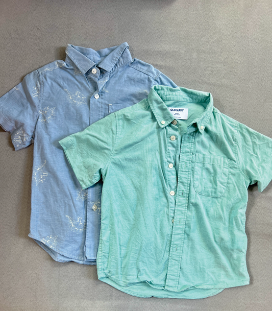 REDUCED #154 Size XS Boys (2) short sleeve button downs bundle, VGUC