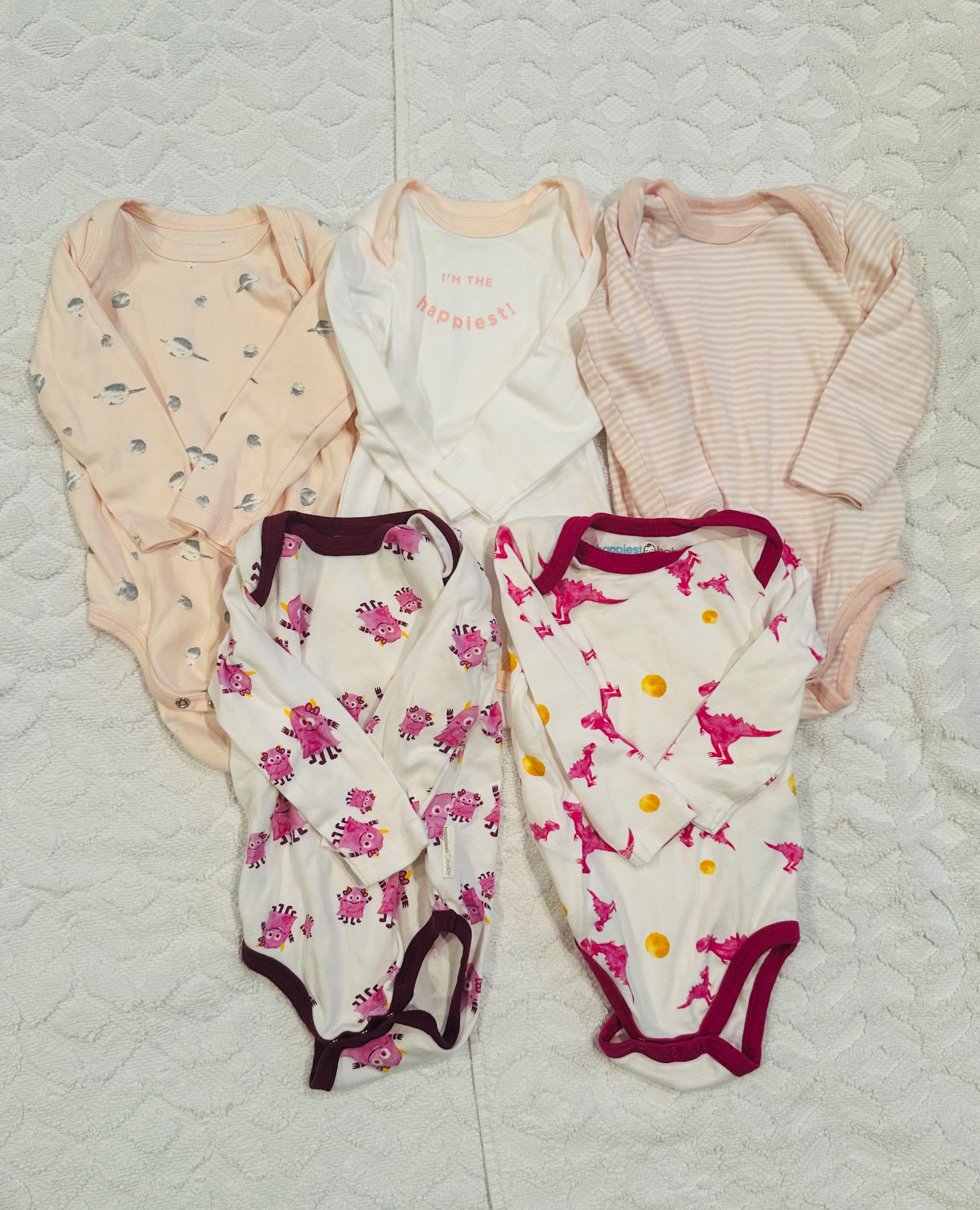 Seller #51: Happiest Baby Bodysuit Bundle Size 6-9 Month