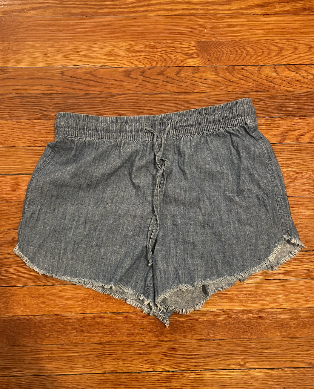 Gap shorts - size small - women's denim shorts - drawstring shorts