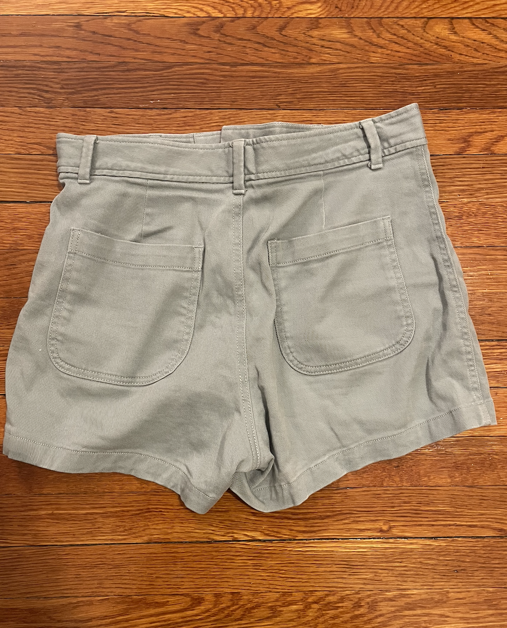 Gap green denim shorts - women's size 4 - EUC - button up front