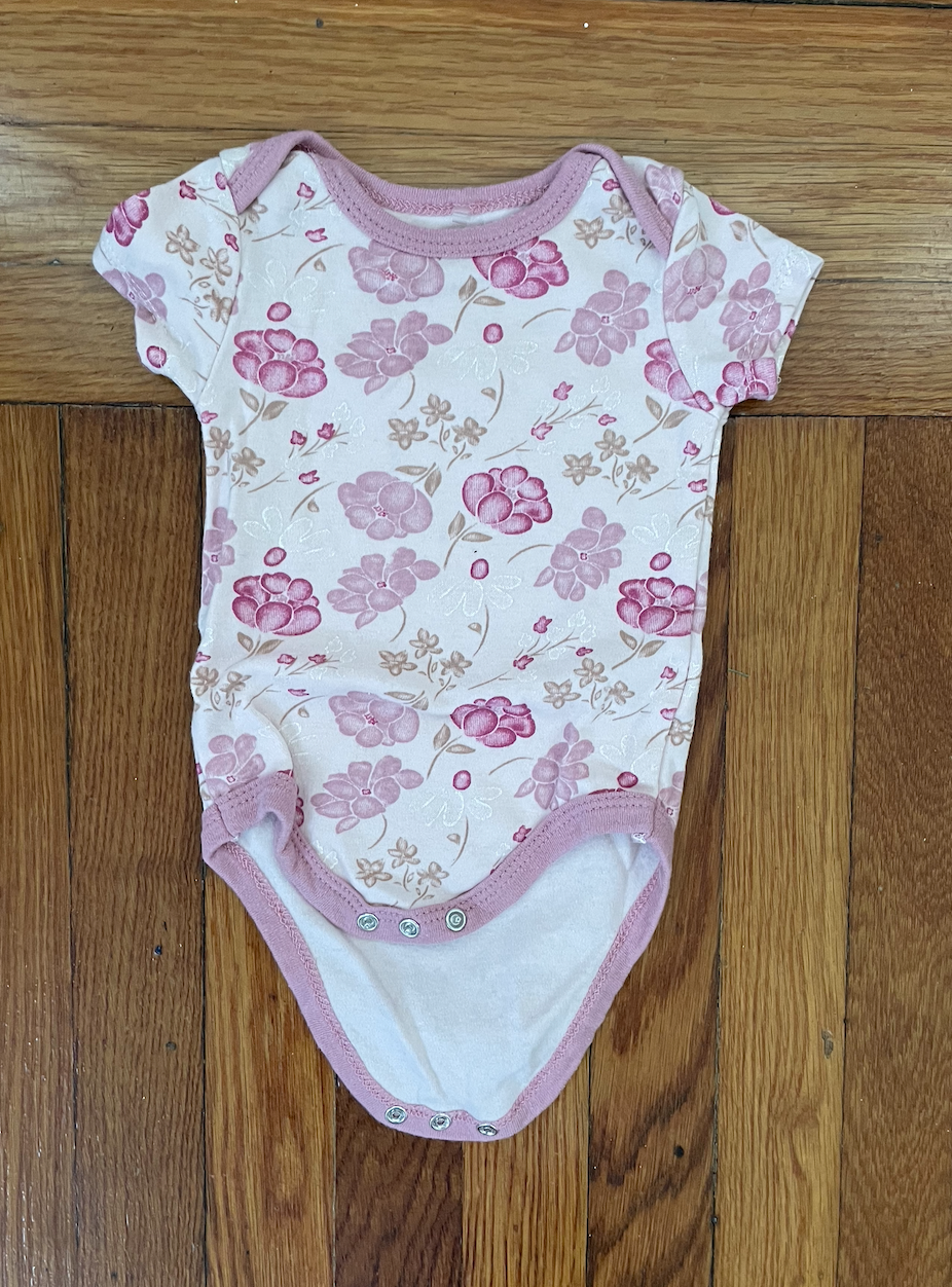 Pink floral onesie - EUC - Le Top Bebe brand - girls size 3-6 months