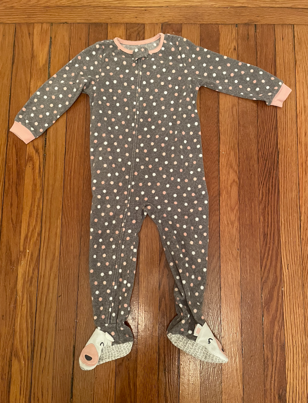 Carter's size 3T girls footie pajamas - gray with pink and white polka dots