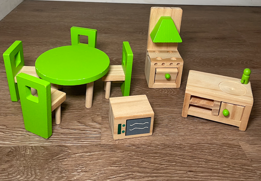 Dollhouse wooden furniture - bundle of 5 sets - PPU 45207