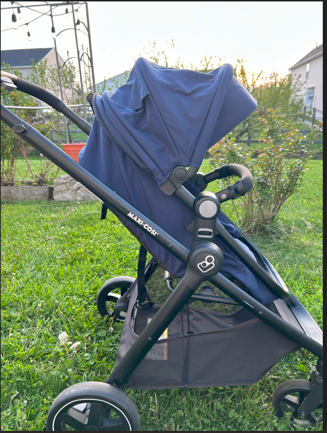 Seller #7 MaxiCosi Zellia Travel System stroller+infant car seat+1 base ( not expired)