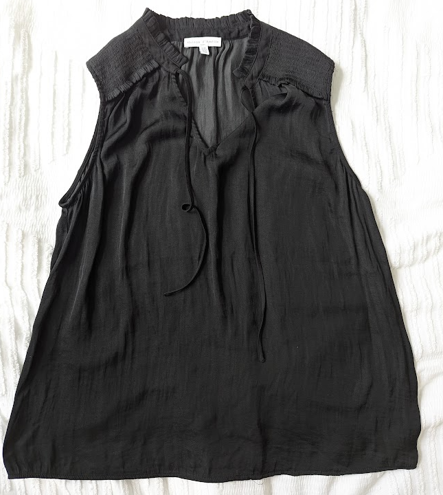 #164 - Maison d'Amelie - Women's Medium Black Top (EUC)