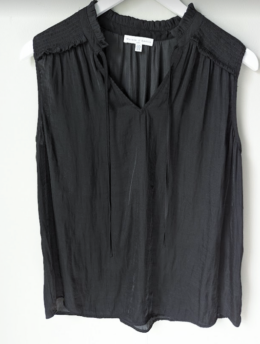 #164 - Maison d'Amelie - Women's Medium Black Top (EUC)