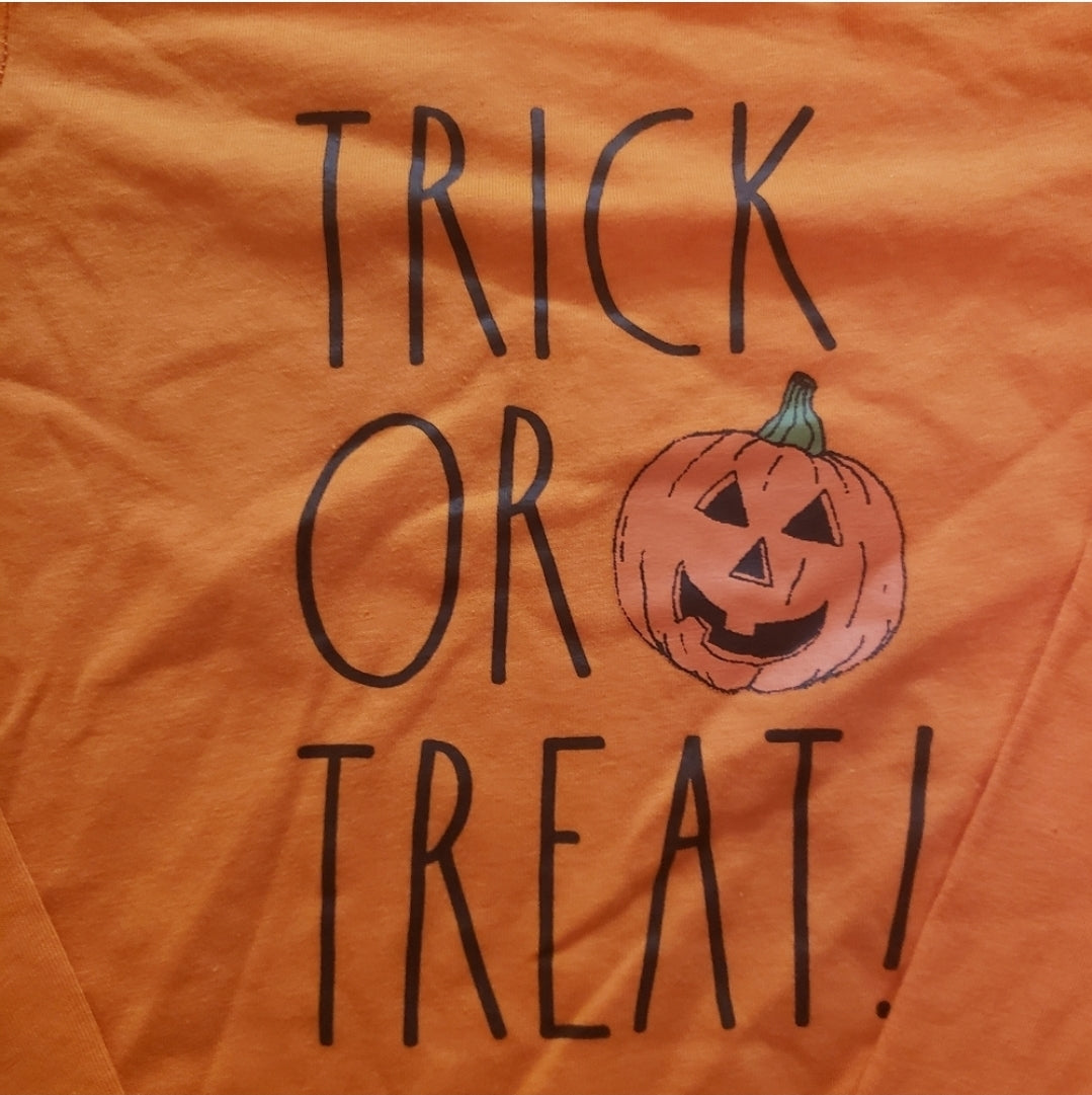 #167 NWT Rae Dunn Sz 6 Trick or Treat Halloween Tee