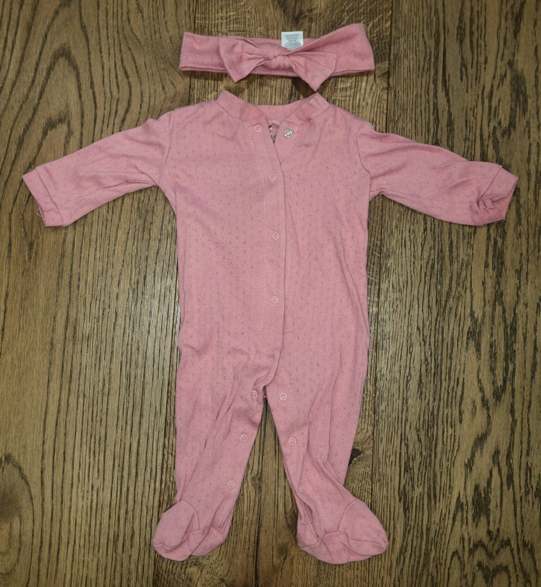 Seller #4 - Chick Pea 9-12 month girls pink snap up outfit + bow