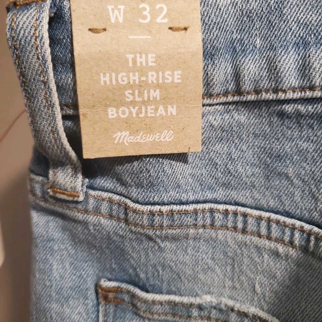 #66 Madewell womens high rise slim boyjean size 32