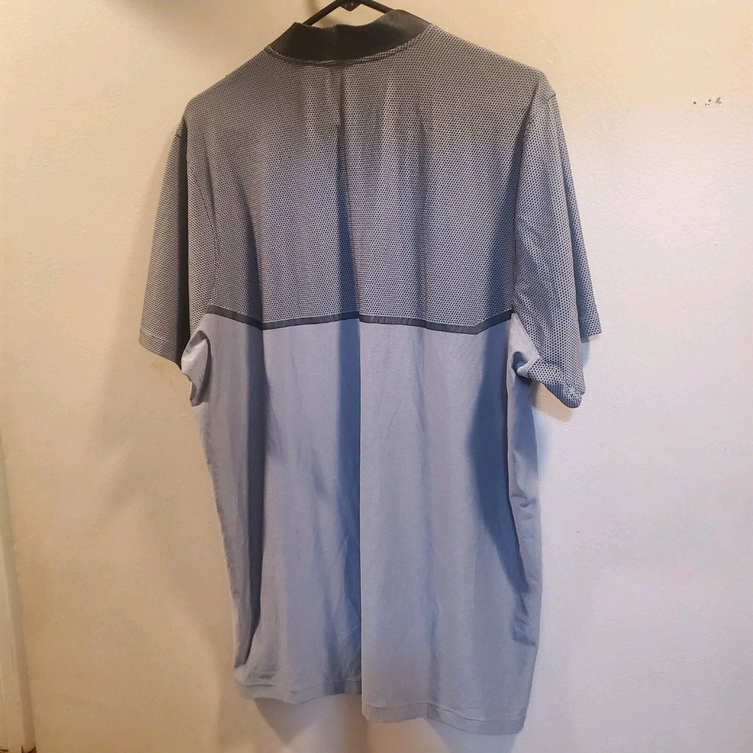 #66 Nike Mens polo golf shirt size XL