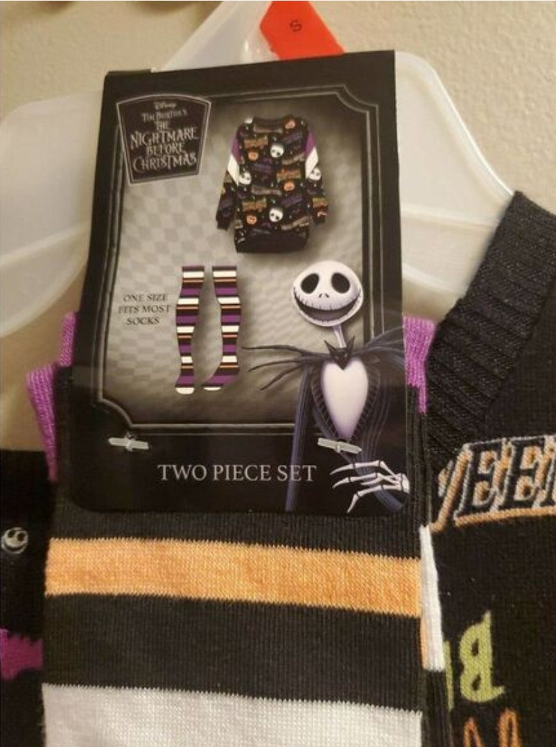 #66 Nightmare Before Christmas sleepshirt with socks size S