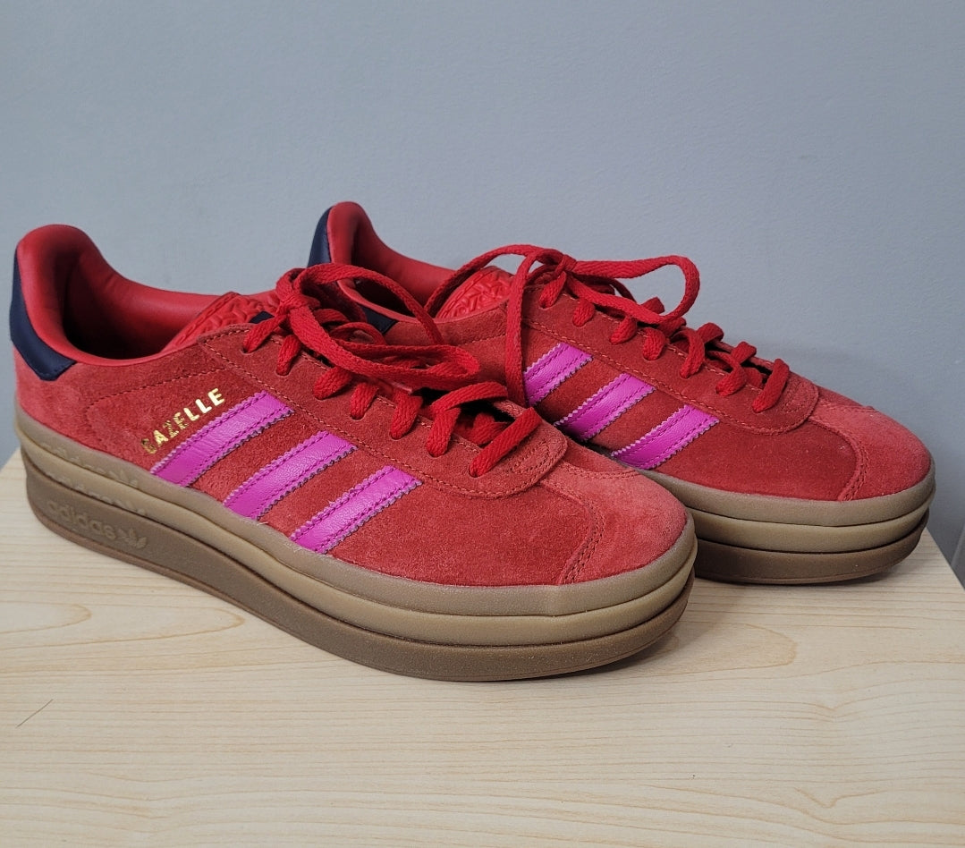 #164 NWOT Adidas Gazelle Pink and Red Platform Sneakers Women 7.5