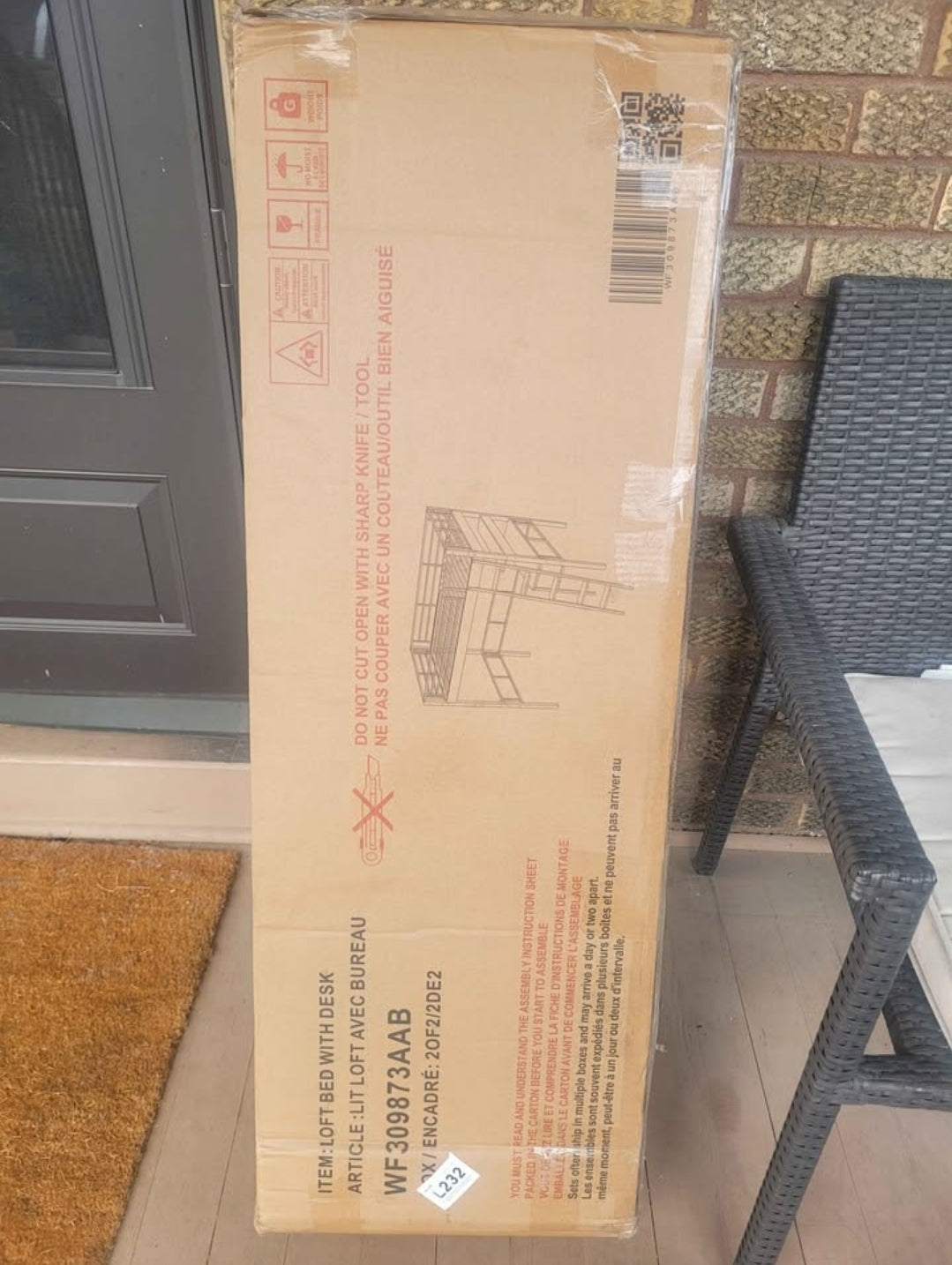 #164 NIB Holzman Twin Loft Bed