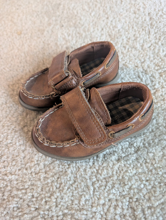 Seller 123 - Carters Toddler Boat Shoes Boys 6 - reduced