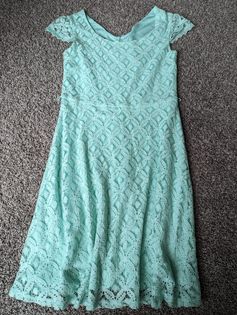 Lace Dress, Women Size 6, EUC