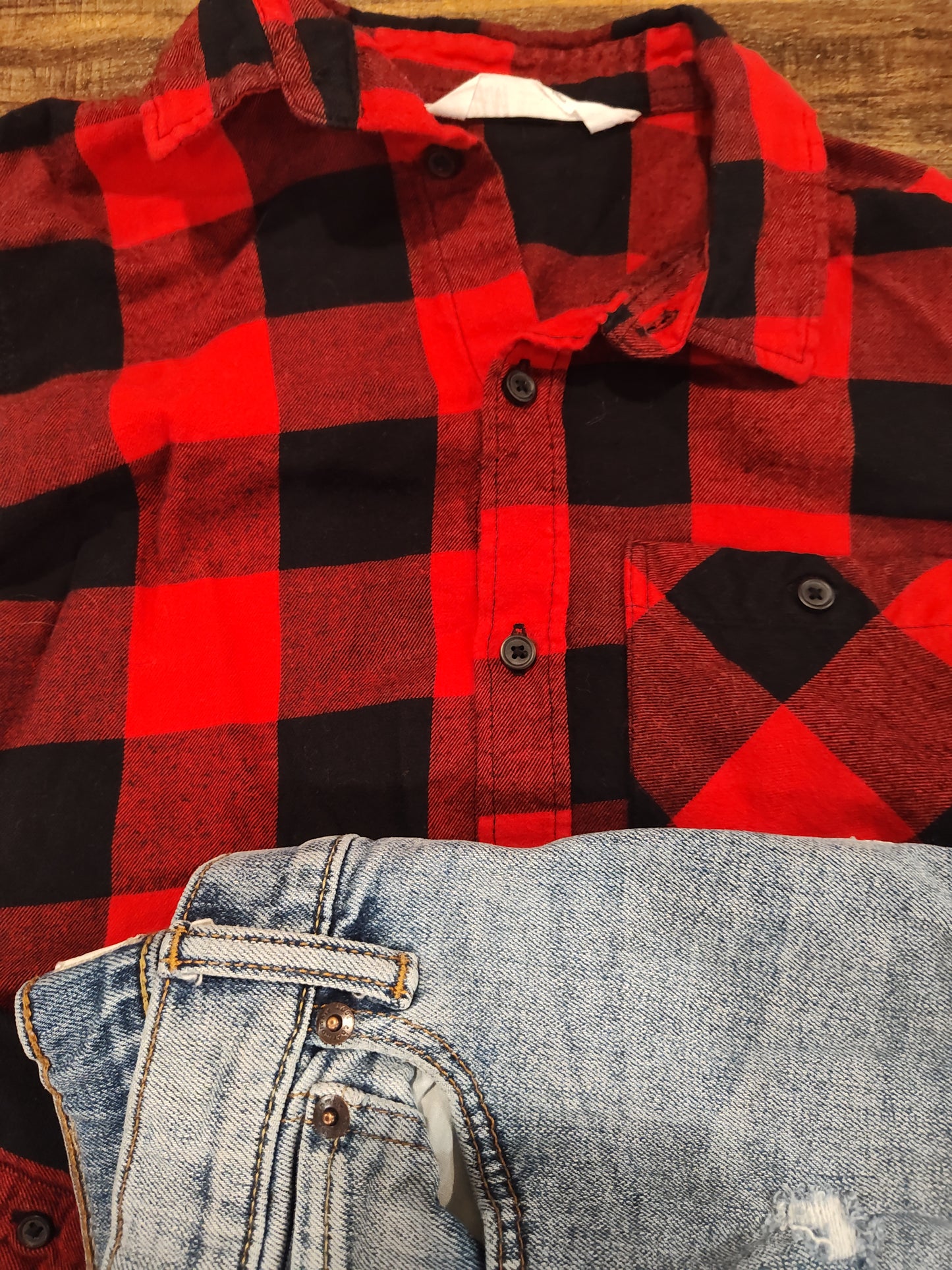 Seller 185:  Plaid Outfit with custom bow size 12 girls (jeans 11/12)