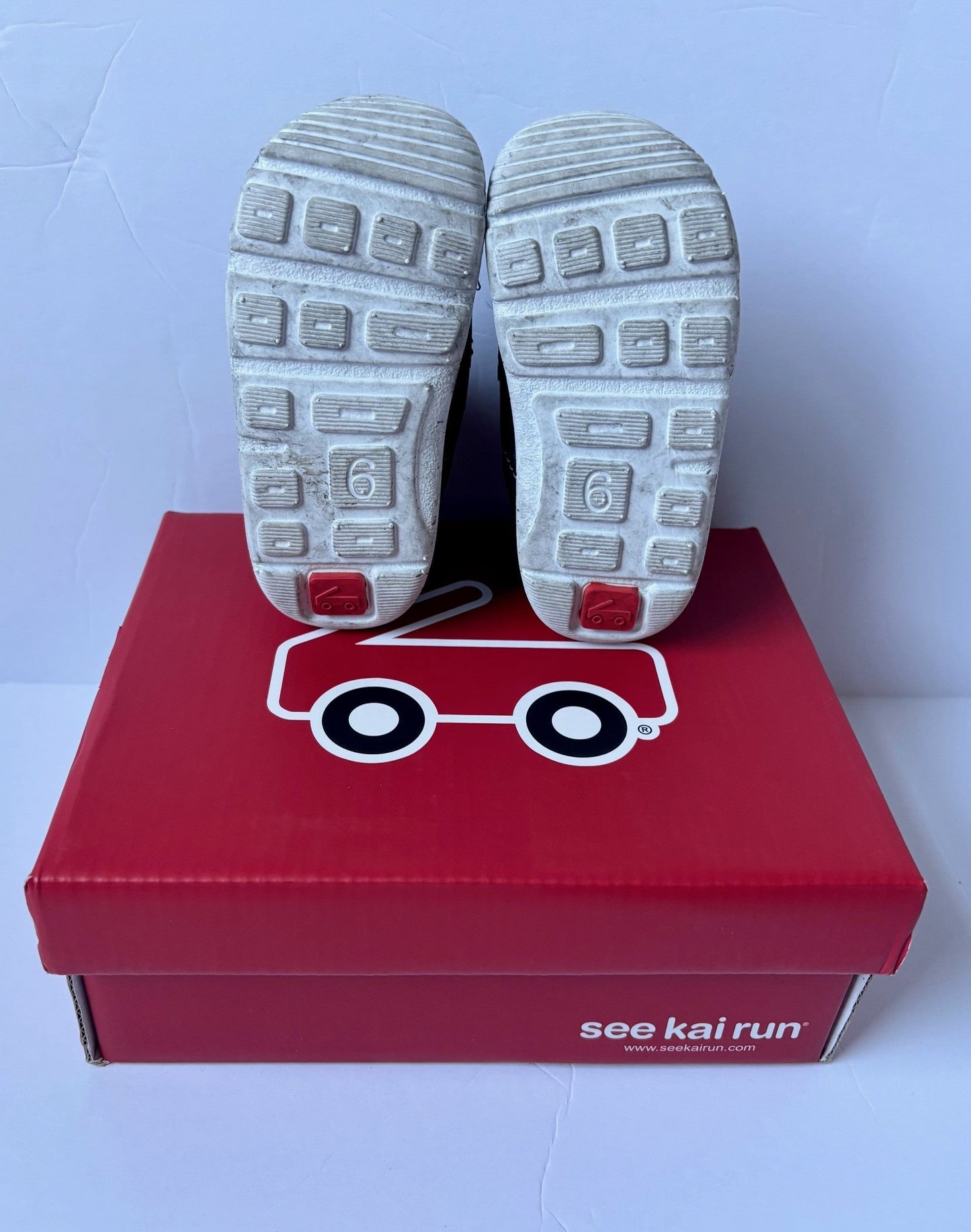 #43 See Kai Run Ryder High Top Shoes Boys 6 EUC