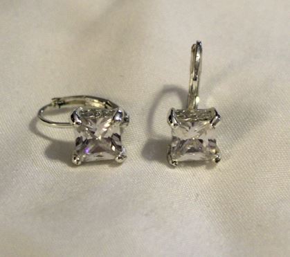 #168 Square dangle earrings
