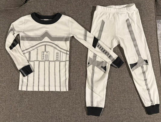 Seller #179 | Hanna Andersson Stormtrooper Pajamas | Toddler 4T