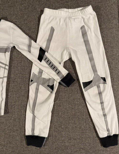 Seller #179 | Hanna Andersson Stormtrooper Pajamas | Toddler 4T