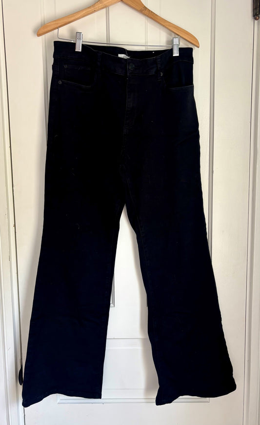 #154 STS Blue Stretch Black Flare Jeans Women's Size 33 EUC